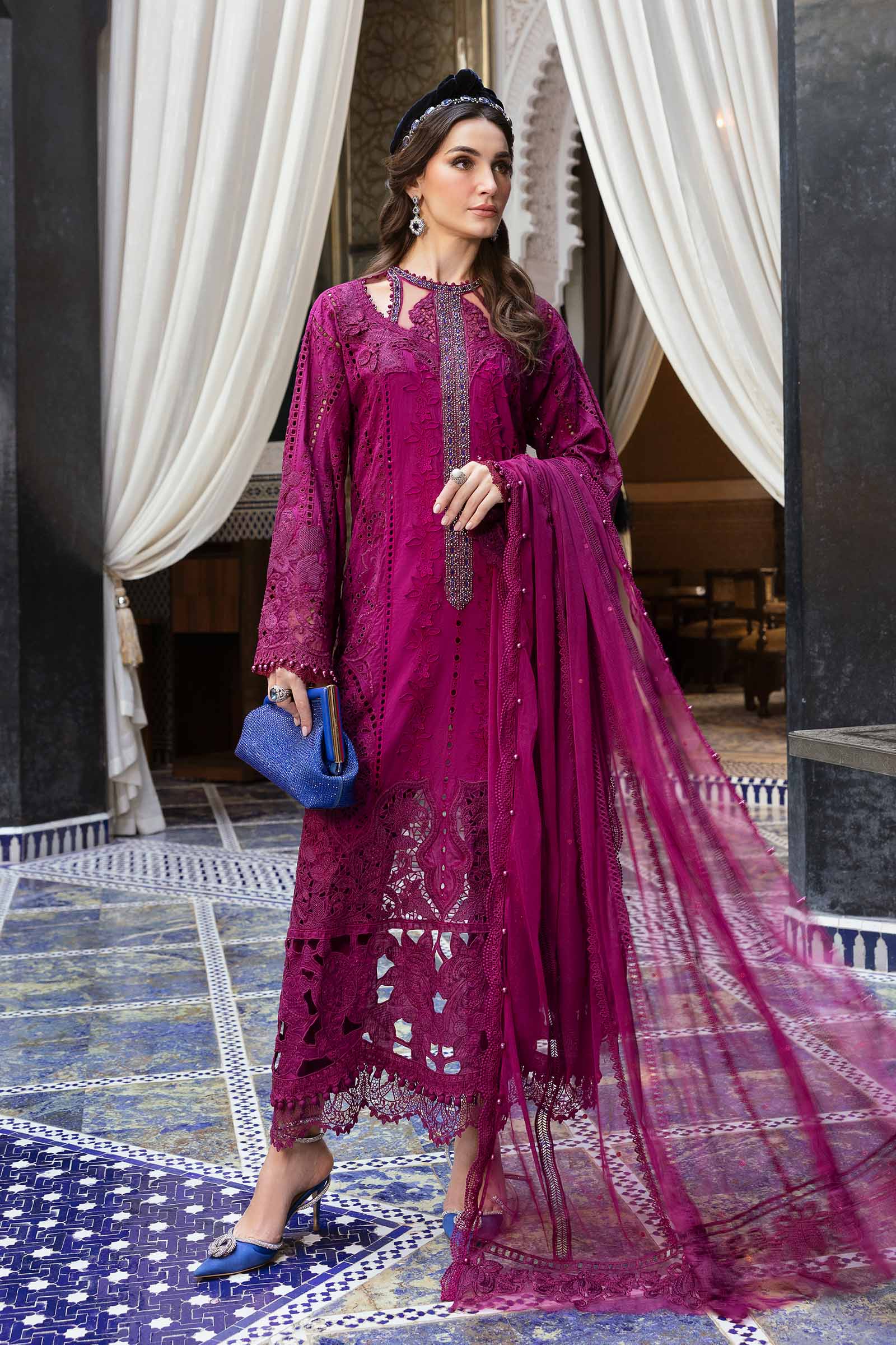 Embroidered Lawn Suit | D-2502-B | MARIA B