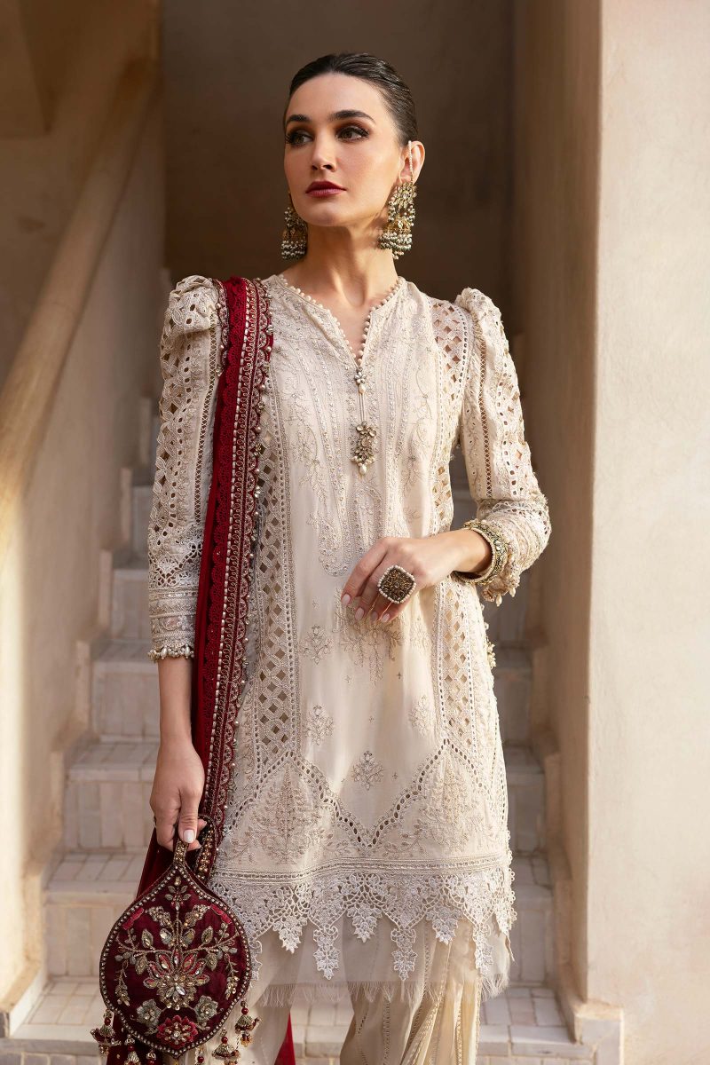 Embroidered Lawn Suit | D-2511-B | MARIA B