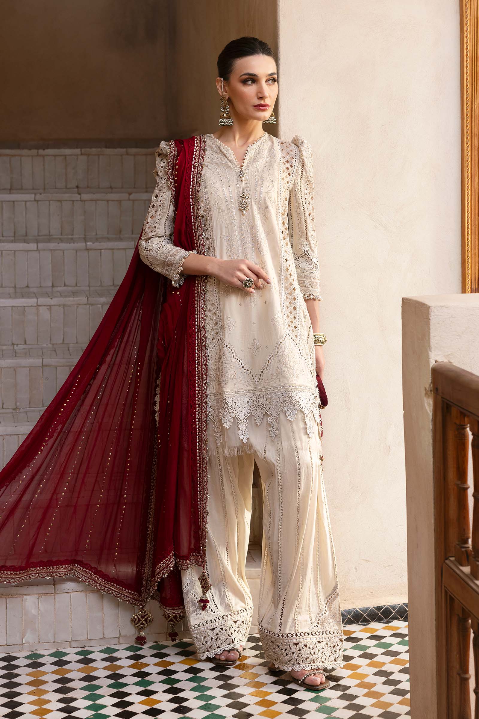 Embroidered Lawn Suit | D-2511-B | MARIA B