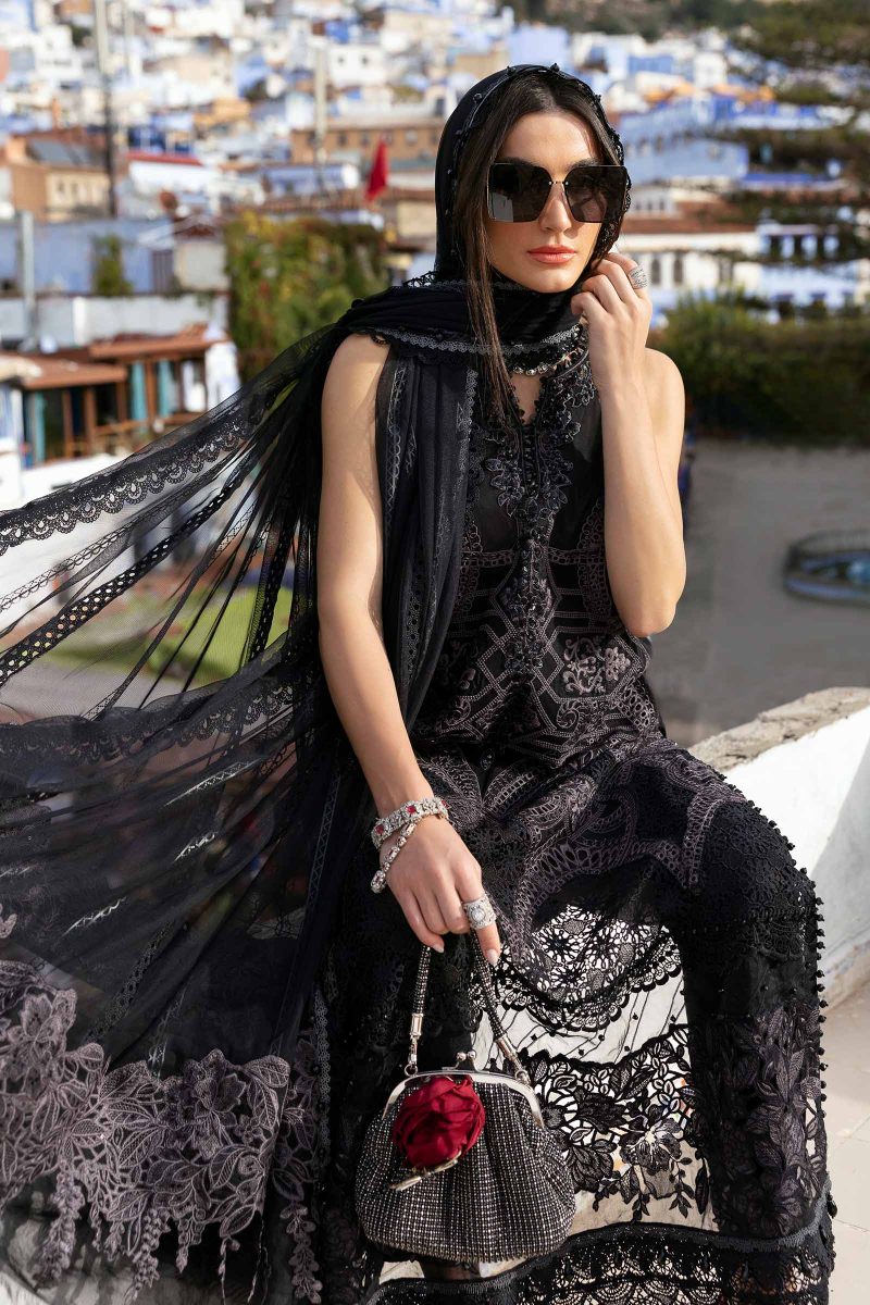 Embroidered Lawn Suit | D-2512-B | MARIA B