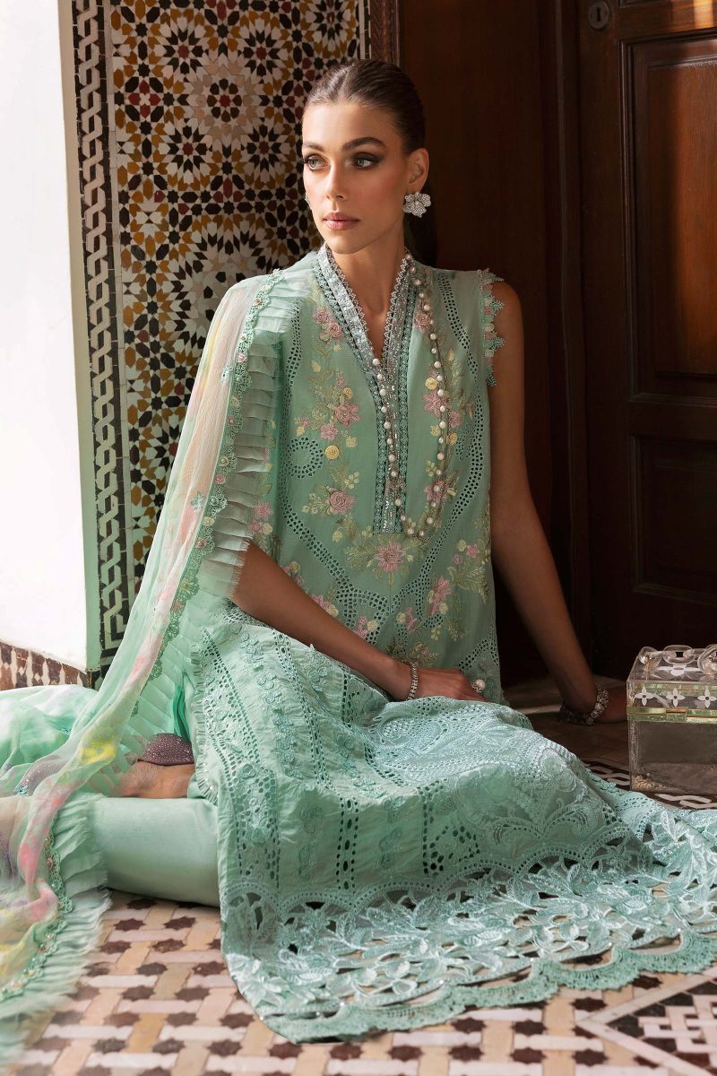 Embroidered Lawn Suit | D-2514-A | MARIA B