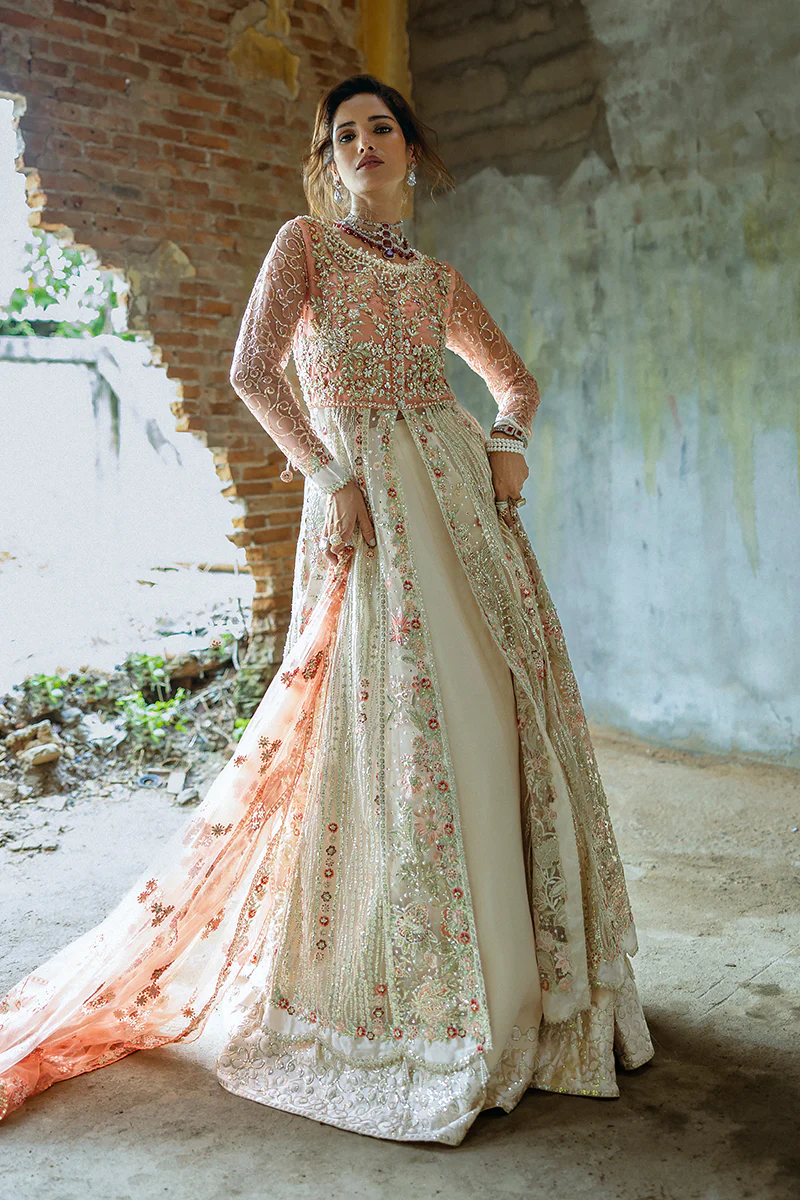 Galaxy Gown MUNWD240101U | MUSHQ