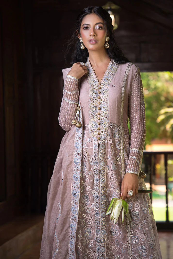 Janvi MUNCK240110 | MUSHQ