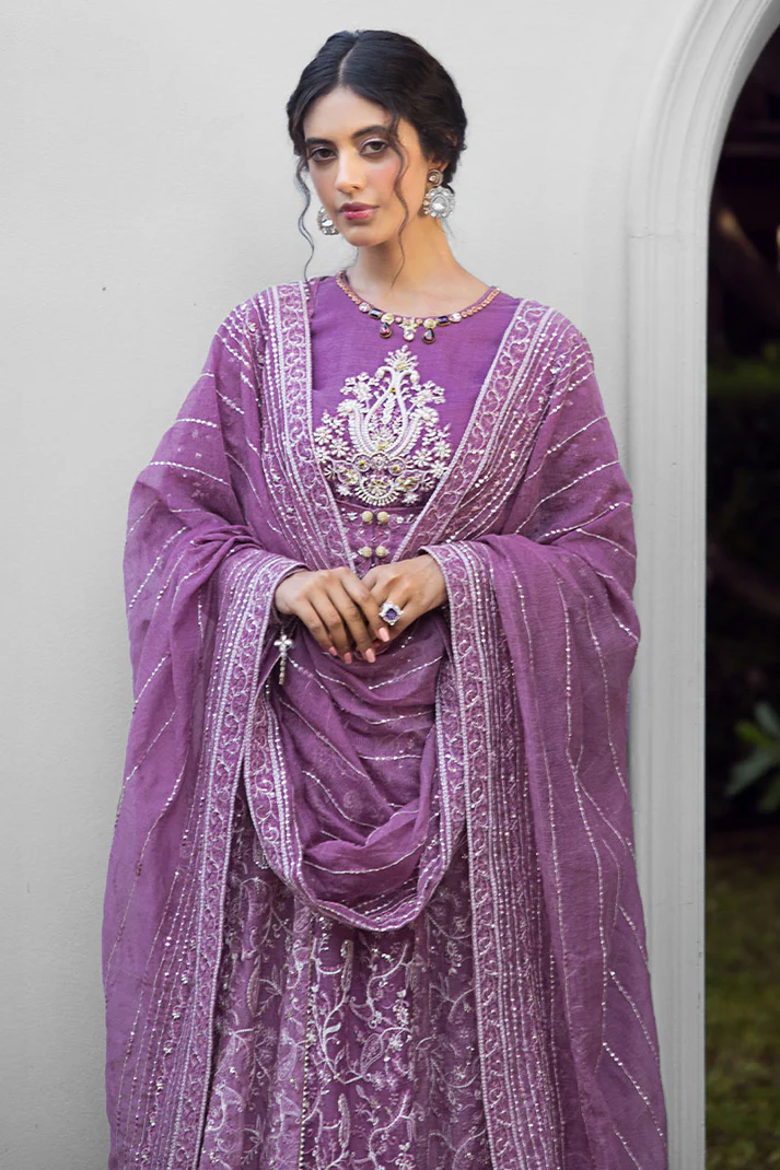 Naina MUNCK240102 | MUSHQ
