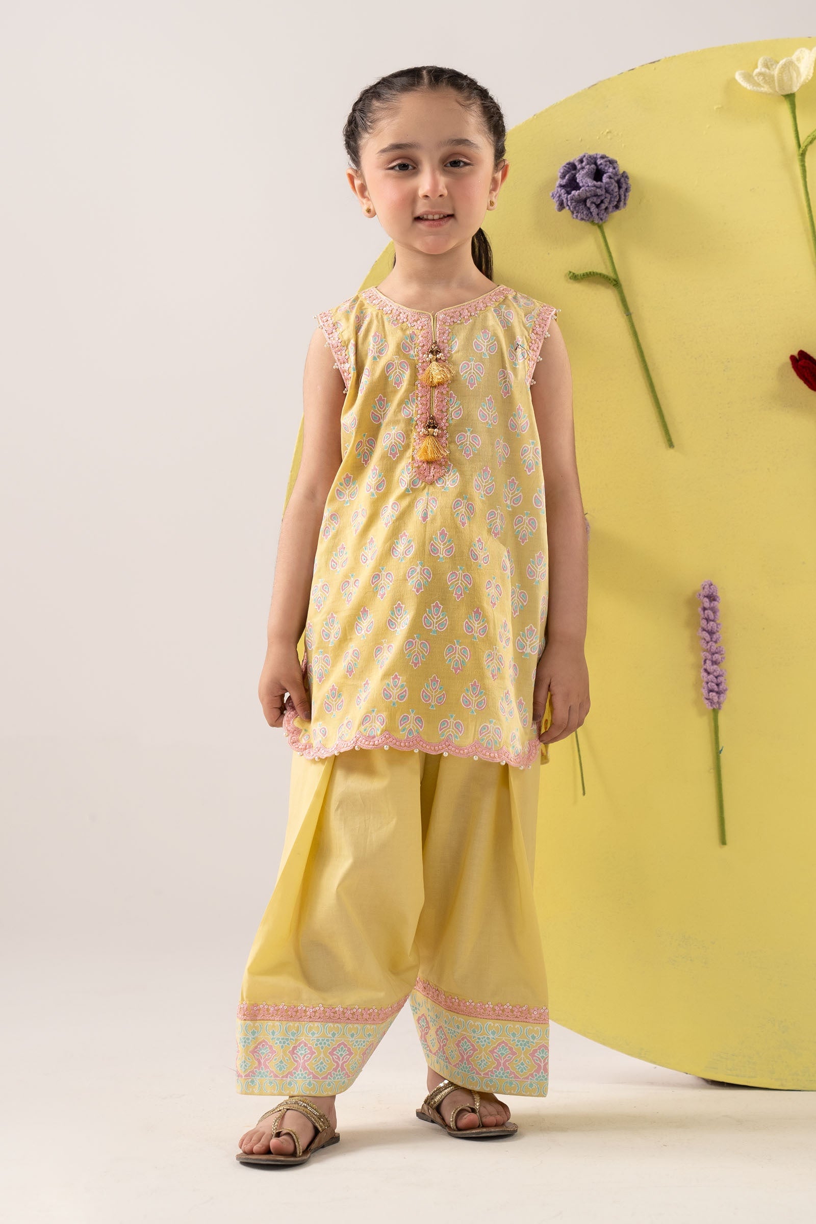 Embroidered Dobby Lawn | EA26-02-Yellow-2-4 | Maria B