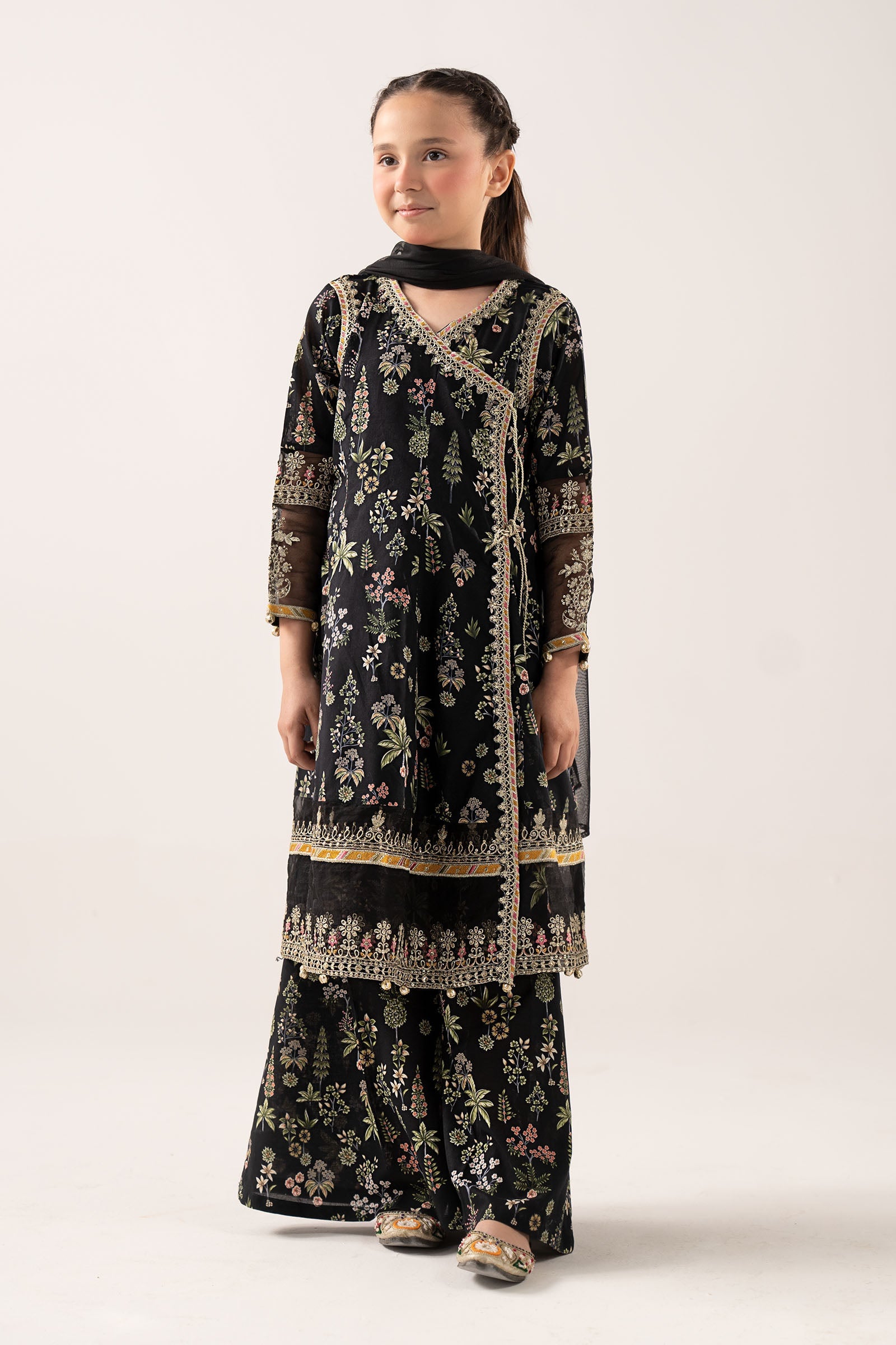 Printed Lawn | EF25-13R1-Black-2-4 | Maria B