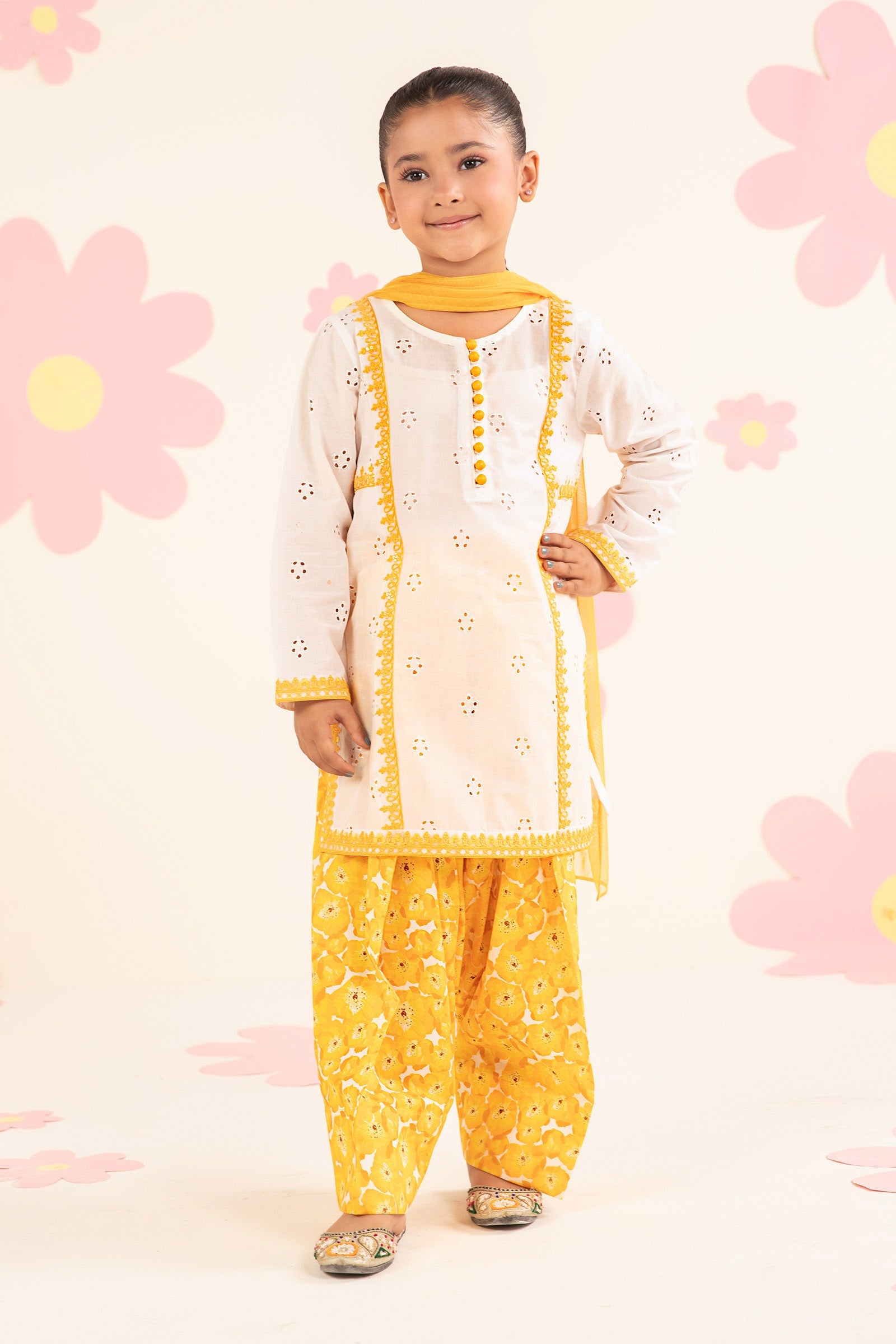 Embroidered Lawn | EF25-66R1-White and Yellow-2-4 | Maria B