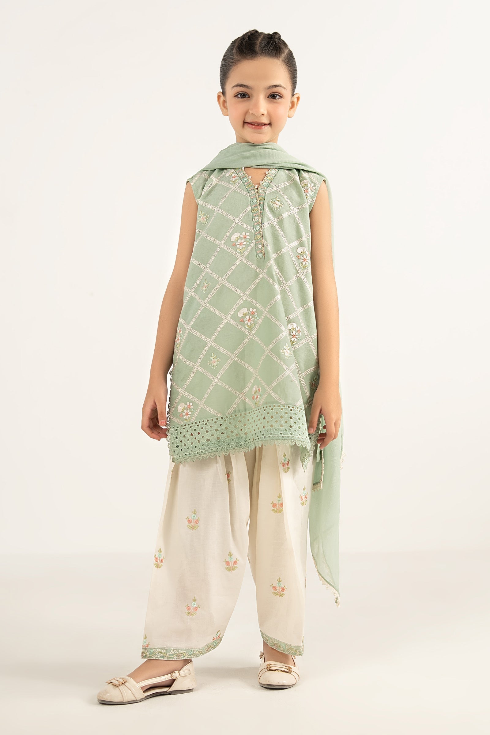 Embroidered Dobby Lawn | EF26-27-Ferozi-2-4 | Maria B